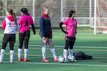 Bild 38 - wCJ VfL Pinneberg - SSV Rantzau : Ergebnis: 0:0